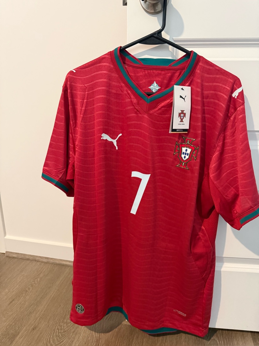 Ronaldo Portugal National Team #7 Puma Soccer Jersey - XL
